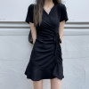 黑色V领连衣裙女夏季2021新款甜辣妹设计感小个子气质修身短裙子_黑色_均码