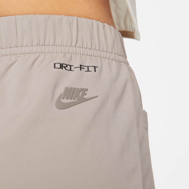 Nike Sportswear 纯色高腰直筒休闲长裤 女款 月亮化石灰 DM6505-087