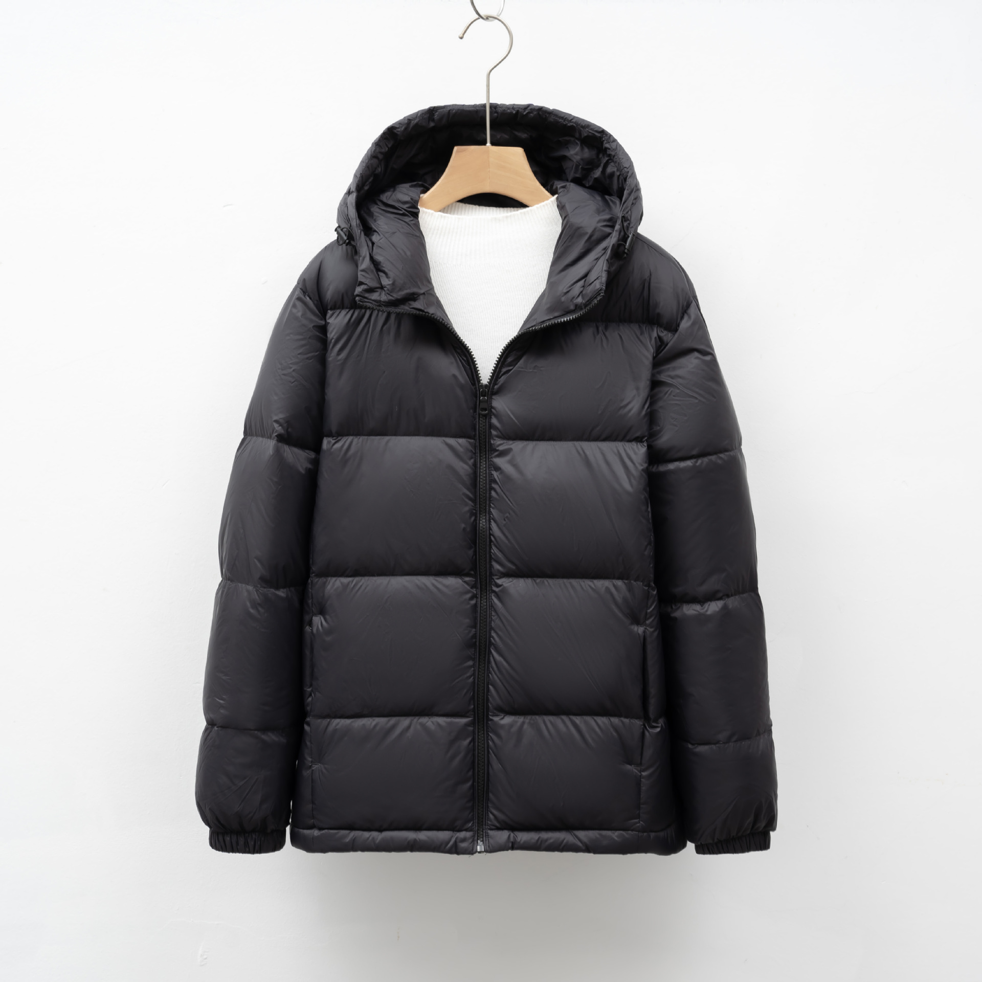 羽绒服新国标90绒女冬季连帽防风休闲百搭面包服防寒外