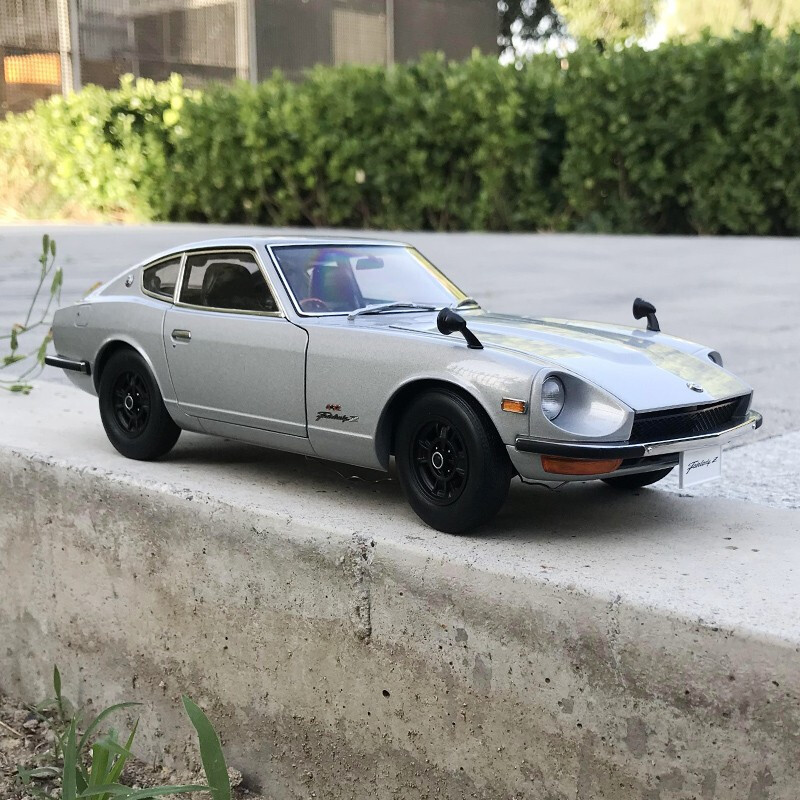 奥拓1 18 Nissan Fairlady 尼桑z432 汽车模型老爷车合金车模收藏摆放银色报价 参数 图片 视频 怎么样 问答 苏宁易购