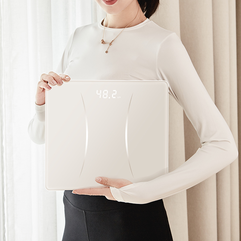 美的 Midea 体重秤新款智能电子秤家用人体秤健康秤电子体重仪商用人体称器无线男女迷你精准体重秤报价 参数 图片 视频 怎么样 问答 苏宁易购