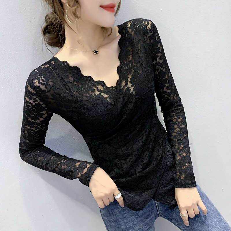暖青汇秋季新款性感不规则v领蕾丝打底衫女长袖紧身内