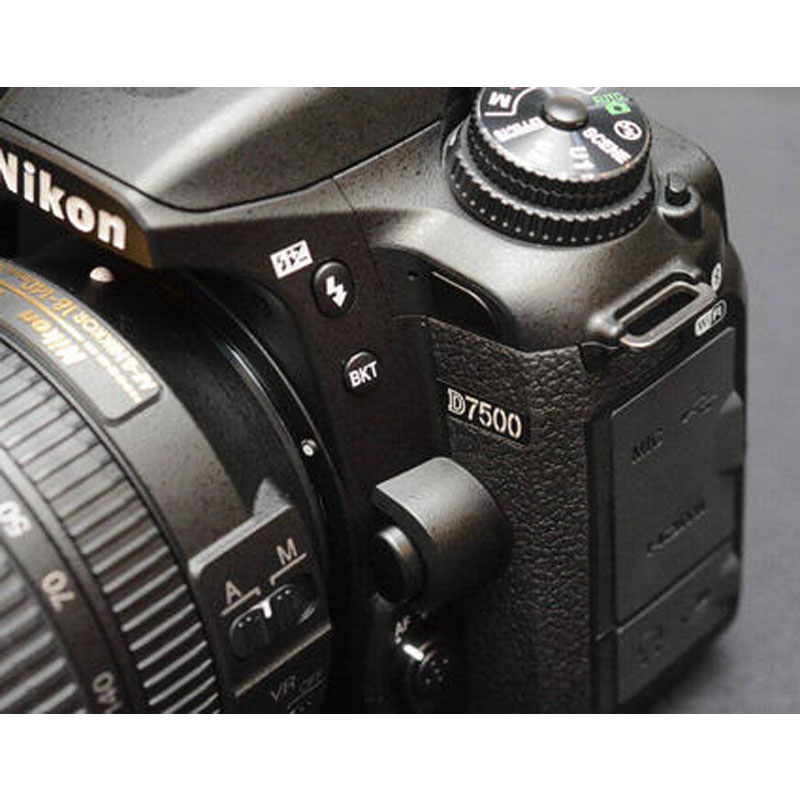 尼康(Nikon)D7500 单机身 机身 中高端数码单反相机 2088万有效像素 4K拍摄 WiFi分享 翻转触摸屏