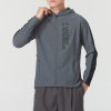 安德玛UA男装新款运动服休闲连帽宽松防风夹克外套1377486-002 ZP