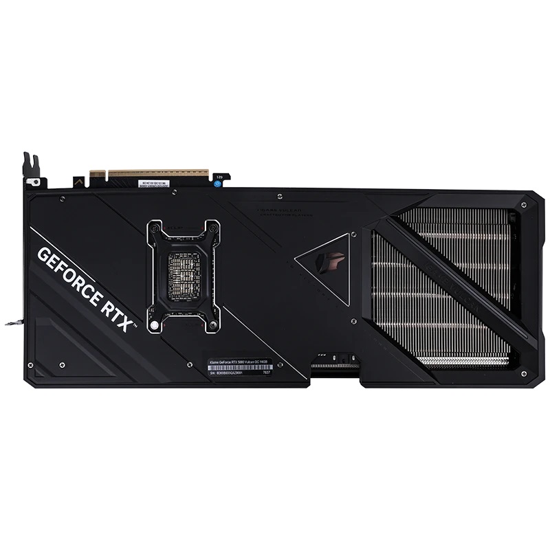 七彩虹iGame GeForce RTX 5080 Vulcan OC 16GB独立游戏显卡高清大图