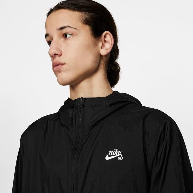 NIKE/耐克 男装 2020新款 SB系列休闲半拉链防风套头冲锋衣夹克 CT5327-010