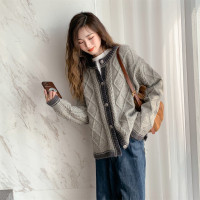唐狮秋冬女圆领撞色设计绞花开衫外套复古风百搭气质chic