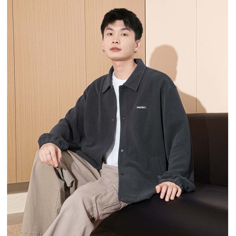 唐狮春季新款男士外套衬衫翻领商务休闲宽松百搭上衣纯色细节