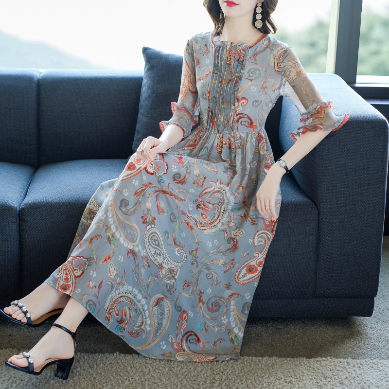 遇见衣姿欧洲站仿真丝连衣裙2020春夏新款印花欧货时尚洋气过膝仿桑