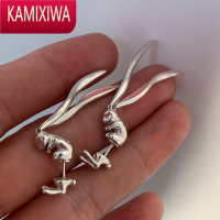 KAMIXIWA4.27小宝s银粉色兔子耳钉女耳环小众设计高级感轻奢2022年新