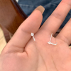 s925纯银锆石弯钩耳钉女轻奢高级感小众独特耳环气质精致耳饰
