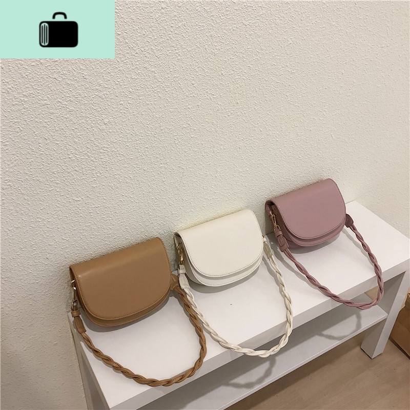 程牙伢 2020夏季新款韩版腋下ins简约小包 撞色单肩斜挎马鞍包女NEW LAKE女斜挎包