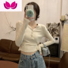 七斓辣妹t恤女夏季韩版修身v领纽扣设计感内搭长袖打底衫短款体恤上衣