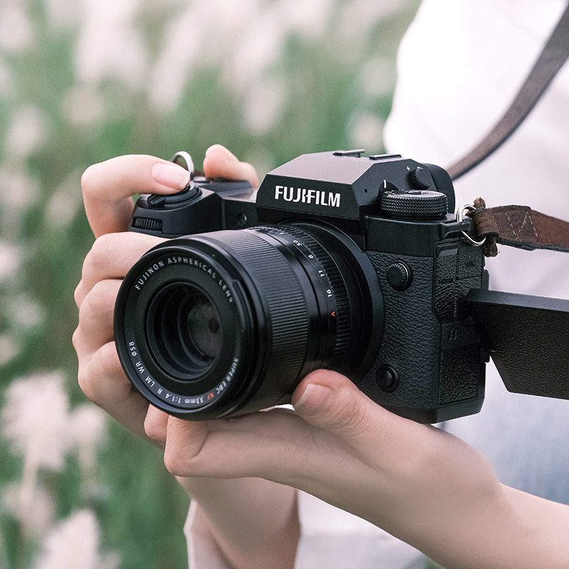 [有货]富士(FUJIFILM) xh2/XF16-80套机 微单相机无反单电数码照相机8K视频高速连拍五轴防抖XH2相机 X-H2+XF16-80套机 官方标配高清大图
