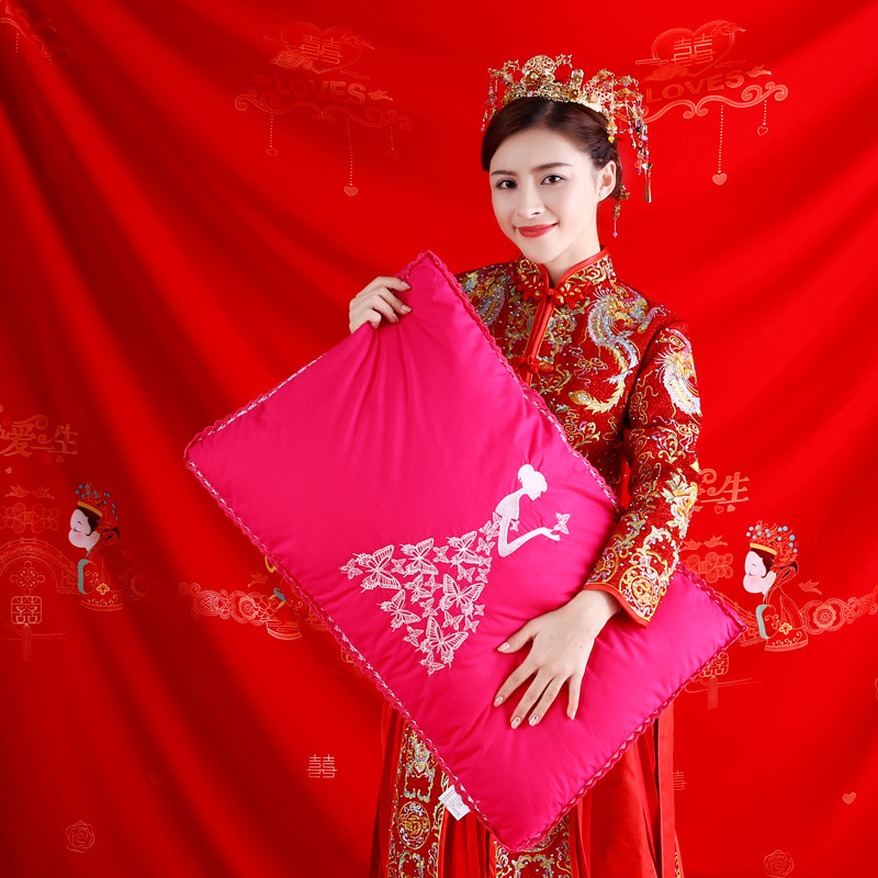 2023新款婚庆枕头喜气款红色陪嫁决明子刺绣一只装舒适枕头可
