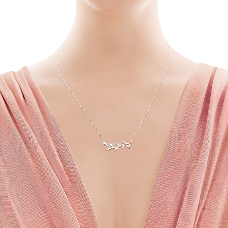 蒂芙尼（Tiffany & Co.)S925银项链31406439橄榄叶蔓枝吊坠纯银锁骨链