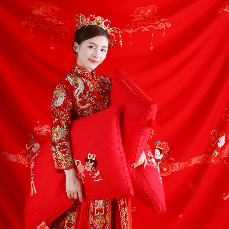 2023新款婚庆枕头喜气款红色陪嫁决明子刺绣一只装舒适枕头可