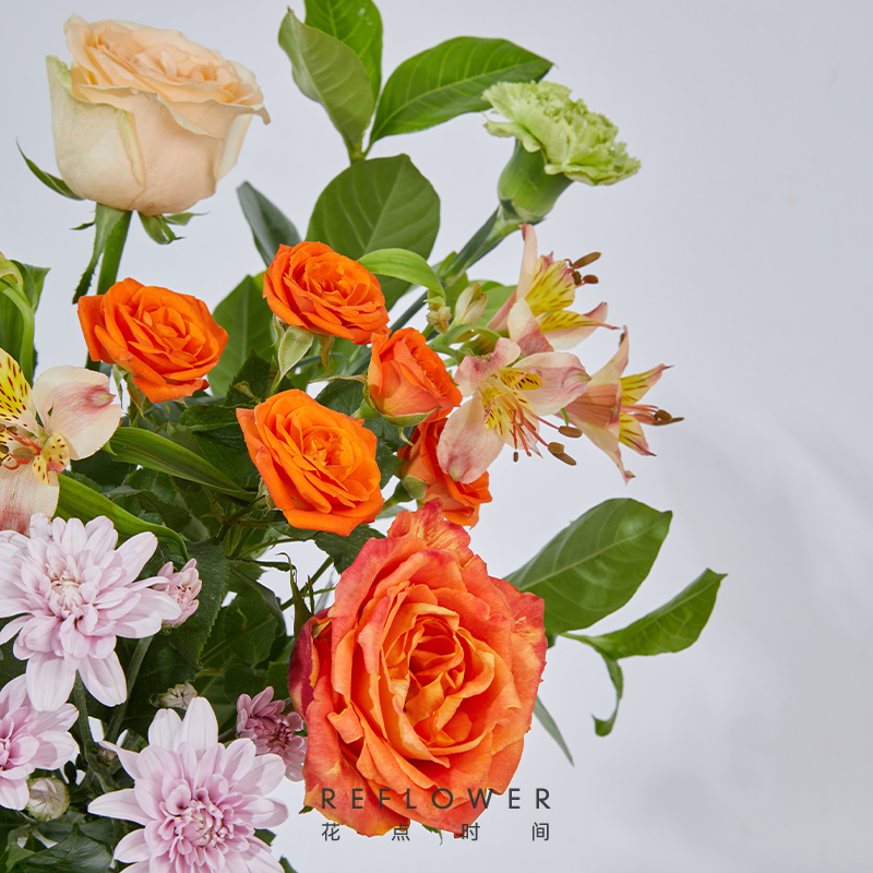 花点时间落日清晨(实物玫瑰、康乃馨、小菊、水仙等花材,72小时发货、电话保持畅通)高清大图