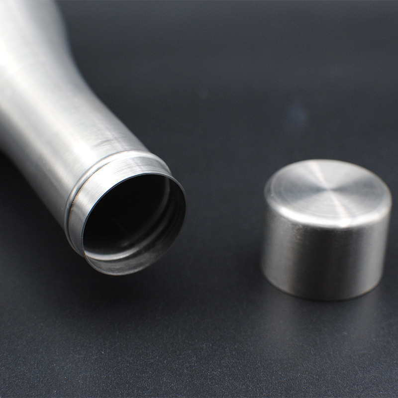 啤酒瓶不锈钢白酒壶户外便携俄罗斯随身家用啤酒桶空酒瓶德国