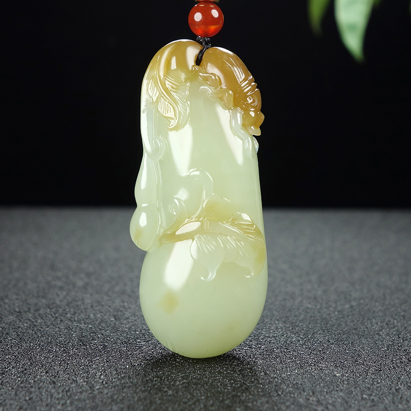 [富甲天下]新疆和田玉吊坠玉坠糖青白玉甲虫福瓜挂件天然玉石