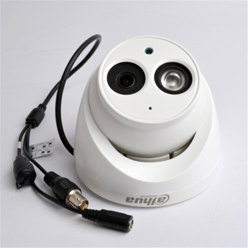 100万同轴模拟半球红外摄像机720p高清带音频录音监控头