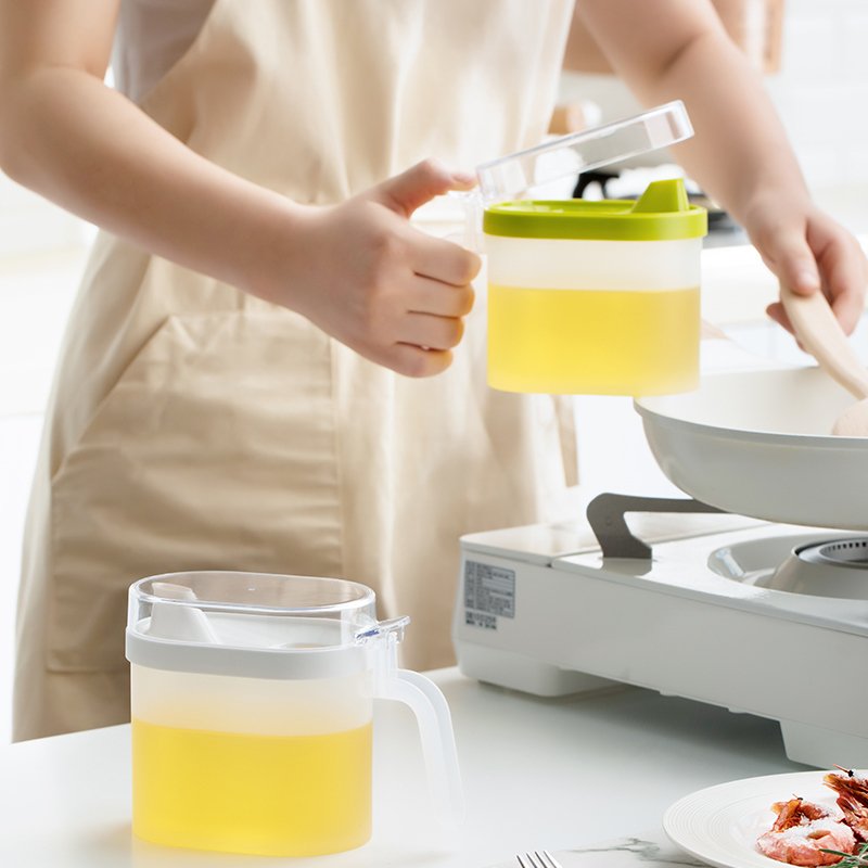 茶花塑料油壶防漏家用装油瓶酱油瓶倒油瓶厨房用品醋壶小油罐[白色]500ML油壶