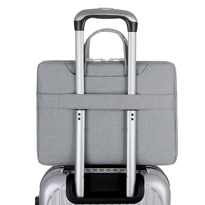 心梦同行 大容量差旅包休闲电脑包斜跨背包 2497/个高清大图