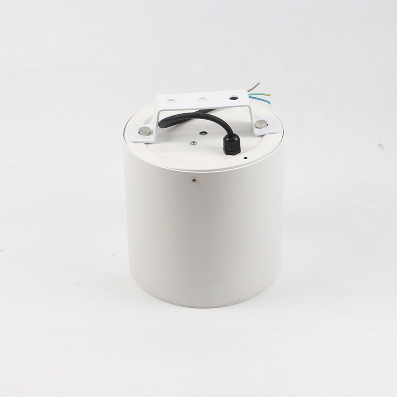 欧辉照明 (OHUIZAOMIN) LED筒灯 OHSF9116-70W 个高清大图