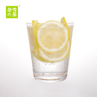 奈雪的茶 苏打气泡水0糖0脂0卡白桃果味网红饮料500ml*12瓶/箱