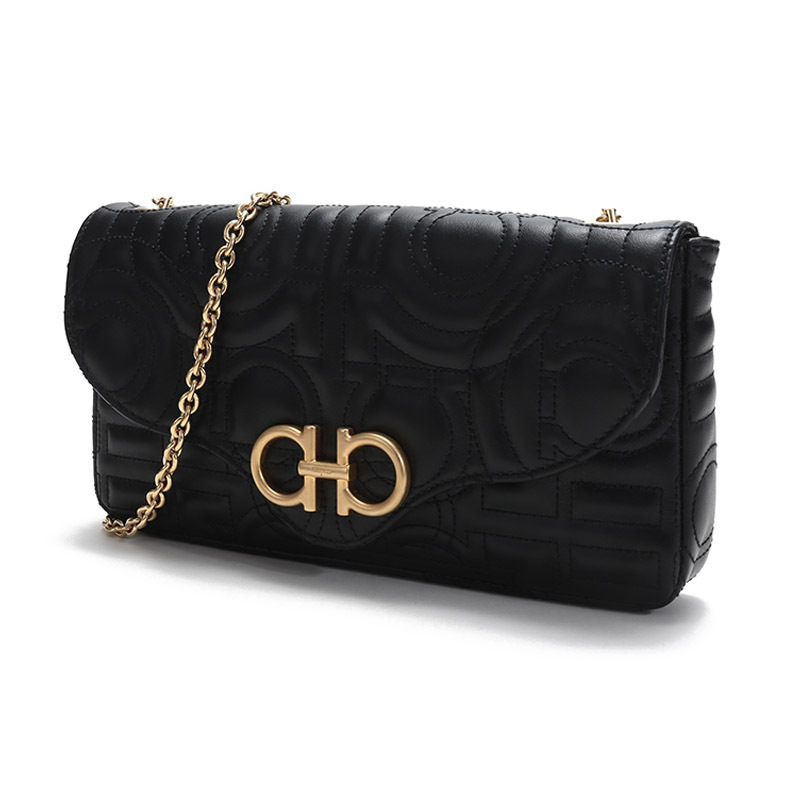 salvatoreferragamo菲拉格慕女士牛皮gancini绗缝迷你单肩斜挎包手拿