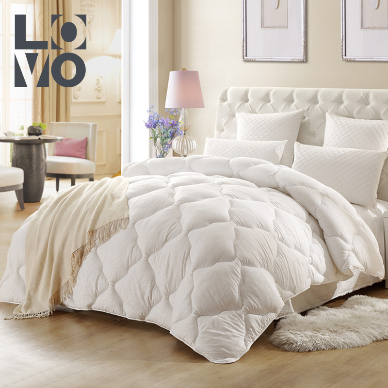 LOVO 轻柔蓬蓬春秋纤维被子被芯高清大图