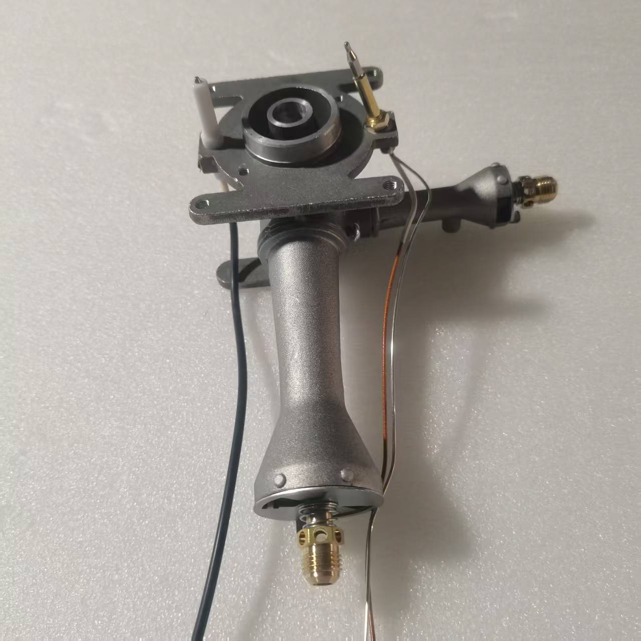 帮客材配 全新原装法迪欧燃气灶JZT- 2B901炉头(左侧)短 天然气 收前务必验货高清大图