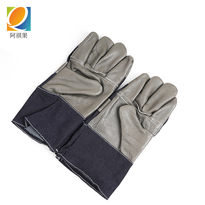 阿祺果 半皮手套 牛仔布头层皮 副高清大图