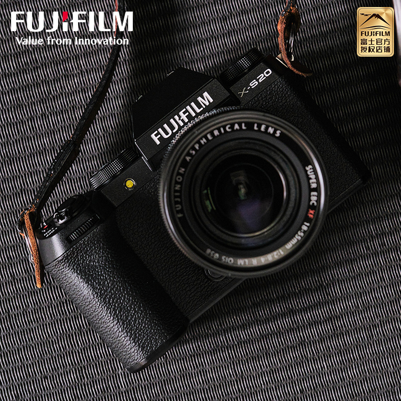 FUJIFILM/富士无反微单数码相机S20/1650黑色 标配 6K高清vlog复古入门无反微单数码相机 富士xs20 184万像素 翻转式 触屏 人眼/面部 主体追踪高清大图
