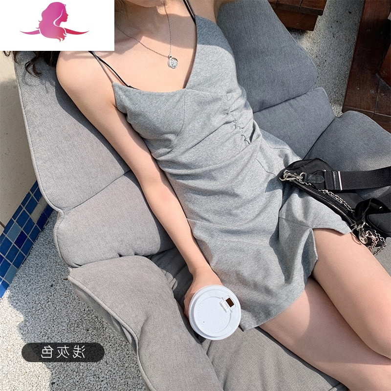 艳如飞黑色吊带连衣裙开衩褶皱侧开叉轻熟风性感流行赫本小黑裙子女春秋连衣裙