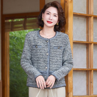 新款小香风中老年妈妈装外套秋装新款衣服时尚中年人圆领开衫春秋 5XL(建议155-165斤） 灰色外套
