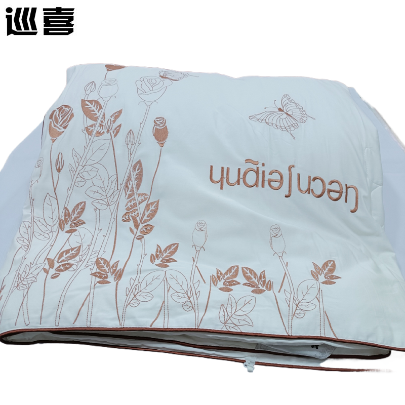 巡喜 贡缎绣花蚕丝被 200X230cm (条)高清大图