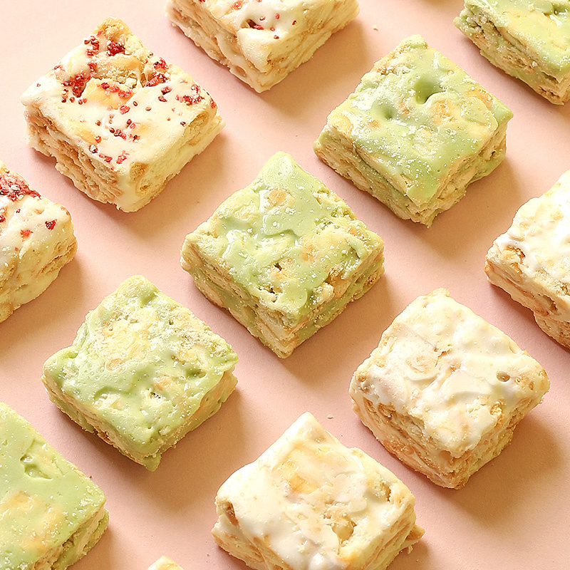 苏宁宜品奶酥酥奶香草莓抹茶网红雪花酥100g*5袋休闲零食(奶香味2袋草莓味2袋抹茶味1袋)