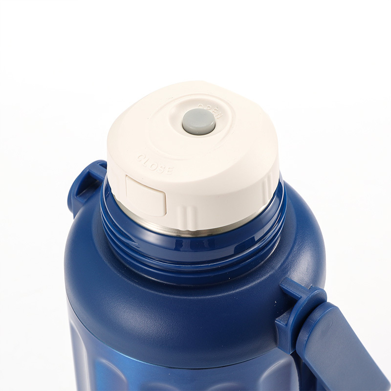 乐扣乐扣 星光能量提手运动杯壶 2件套900ml+800ml LHC6664S1FU高清大图