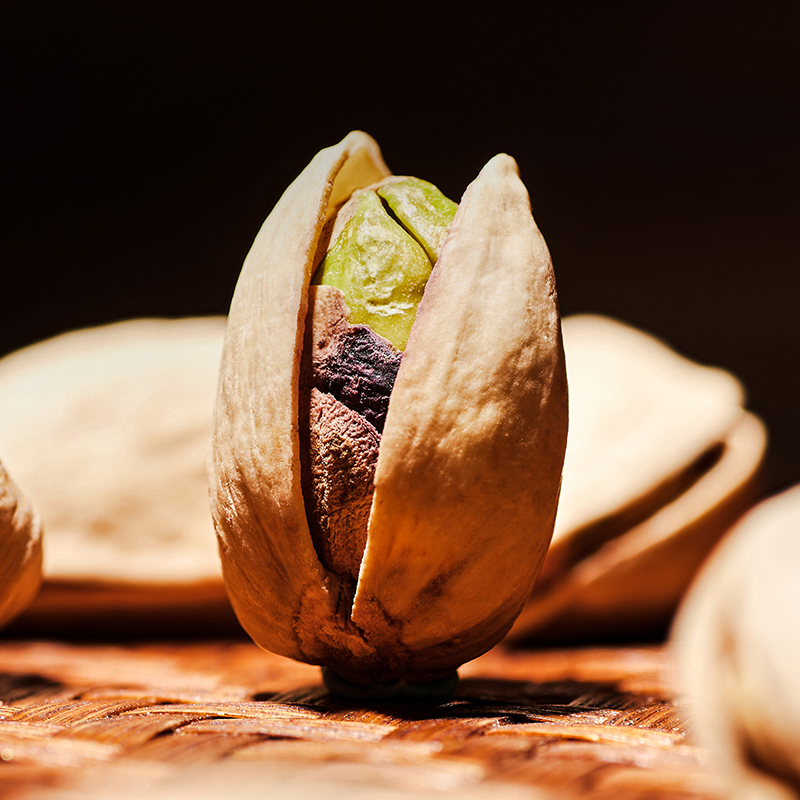 皇家臻味·1300g金冠坚果礼盒臻味臻选6种纯坚果内里丰富体现送礼的品味与用心高清大图