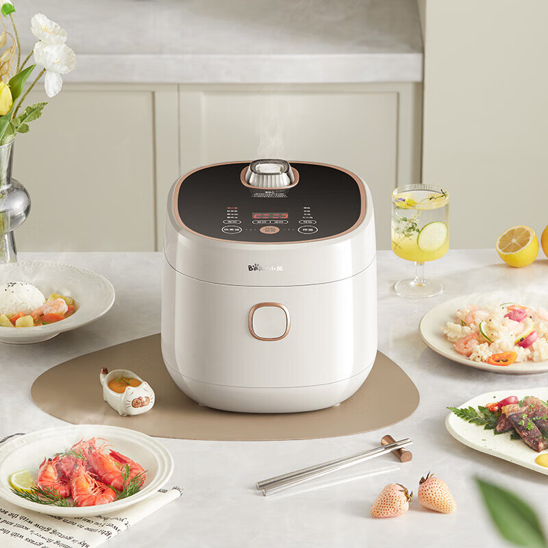 小熊(Bear)电饭煲 小家用多功能智能防溢预约柴火饭2-5人迷你米饭锅红色 DFB-P30F5 3L高清大图