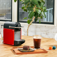 Nespresso 胶囊咖啡机 Pixie C61 意式全自动 欧洲进口 小型家用办公室咖啡机