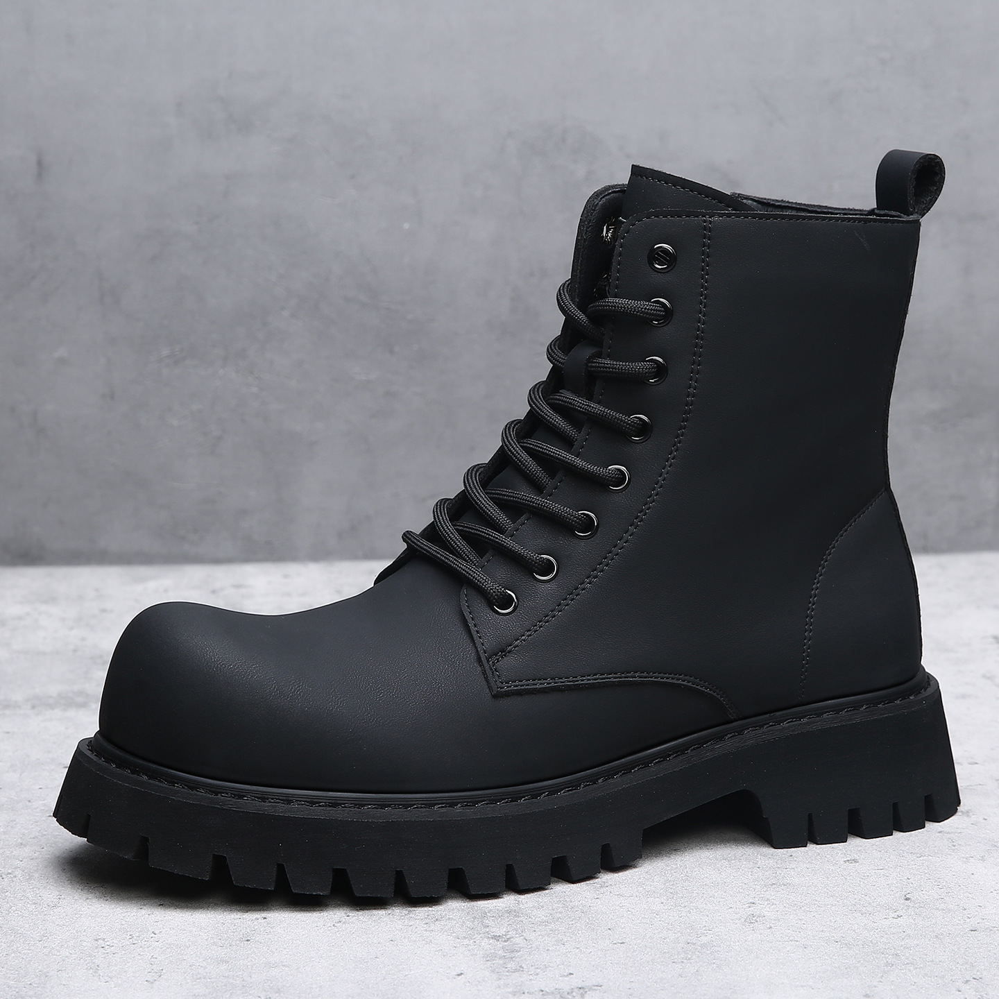 2025冬季新款长筒马丁靴男英伦暗黑高帮机车靴子厚底增高加绒皮靴