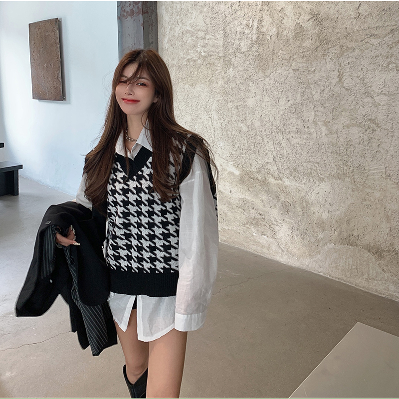艳如飞长袖宽松中长款白色衬衫女秋季小众复古百搭外穿设计感上衣衬衣潮衬衫