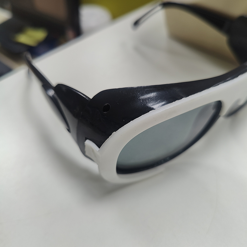 新动力火车 皮脸眼镜 均码 个高清大图