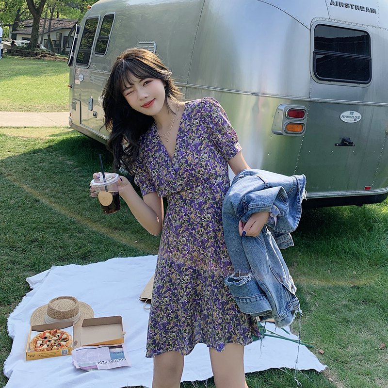 茜靓,CHYLLIRN紫色连衣裙女夏法式超仙仙女森系复古碎花收腰显瘦小个子洋气连衣裙2020春夏新款v领