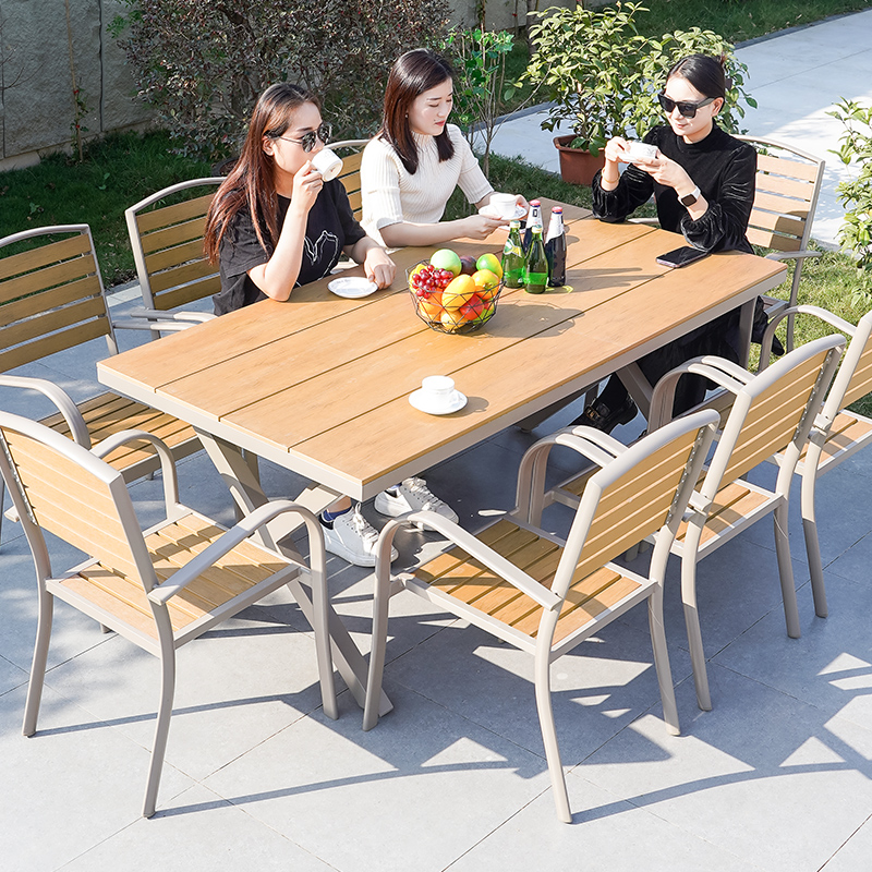 户外塑木桌椅庭院阳台花园防腐木休闲露天室外防水防晒餐桌椅组合 一桌六椅高清大图