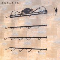 服装店内衣架子文胸展示架铁艺挂钩上墙壁挂式内裤货架展示落地柜