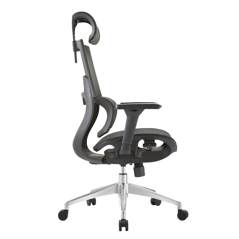 诚亿宏 人体工学办公转椅 680*520*1130高清大图