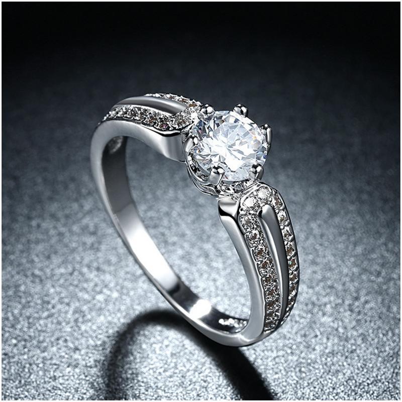 R819-CCouple Love Gold Rings铂金订婚戒指男女钻石情侣简约日韩送女朋友七夕情人节礼物